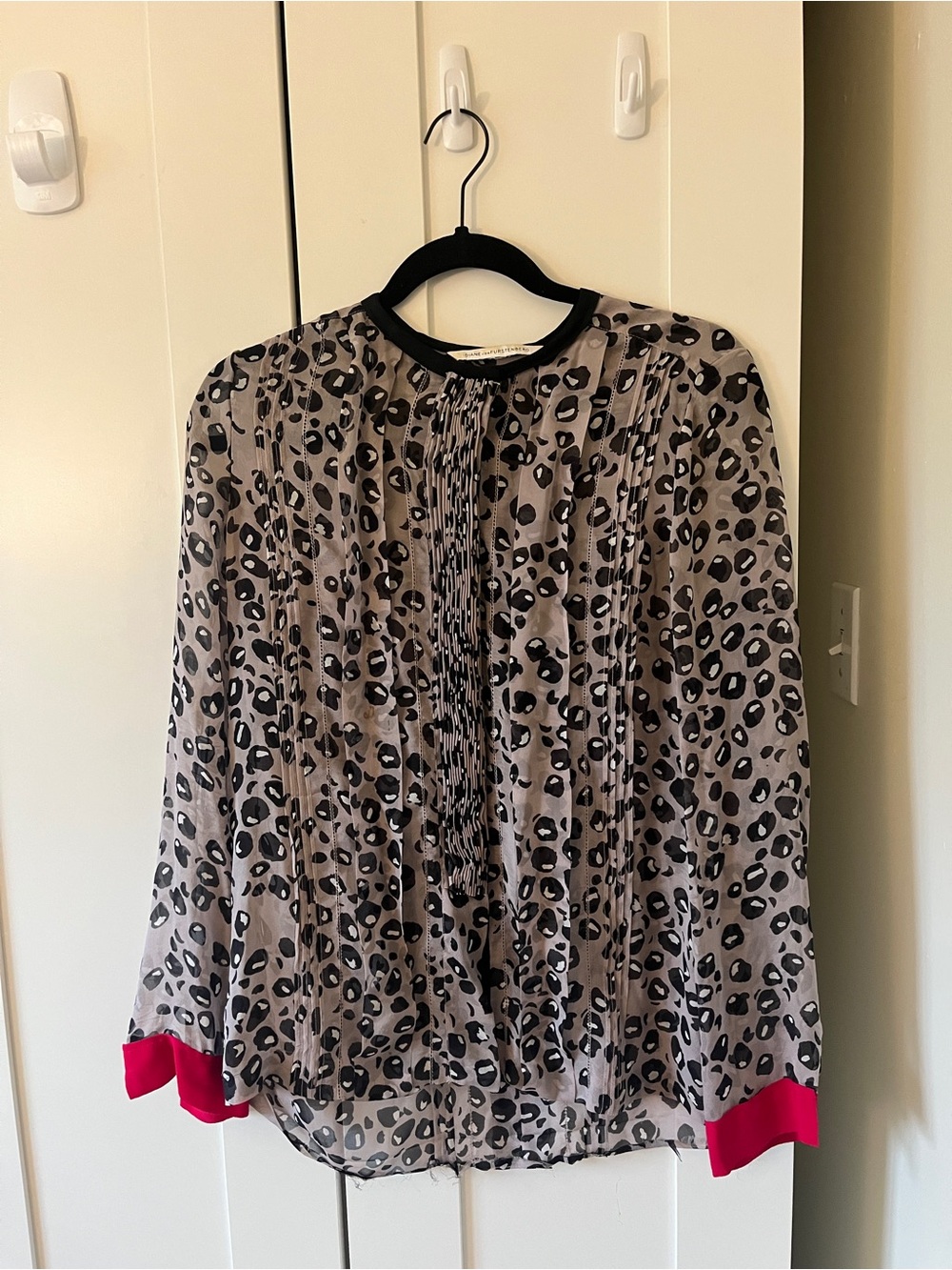 Diane Von Furstenberg Gray Leopard Print Pleated Blouse with Pink Cuffs